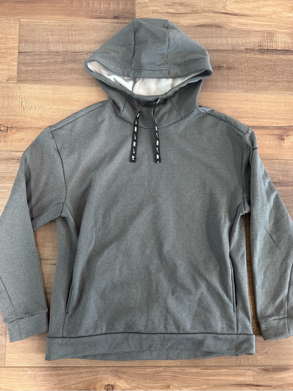 Nike Women’s Gray Hooded Sweatshirt with Contrast Lining